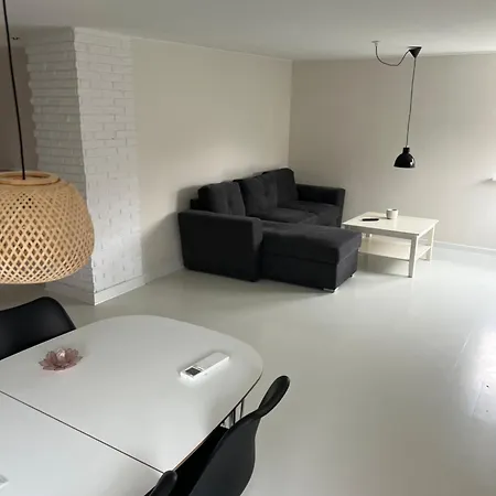Hus I To Plan I By فيلة ناكسكوف